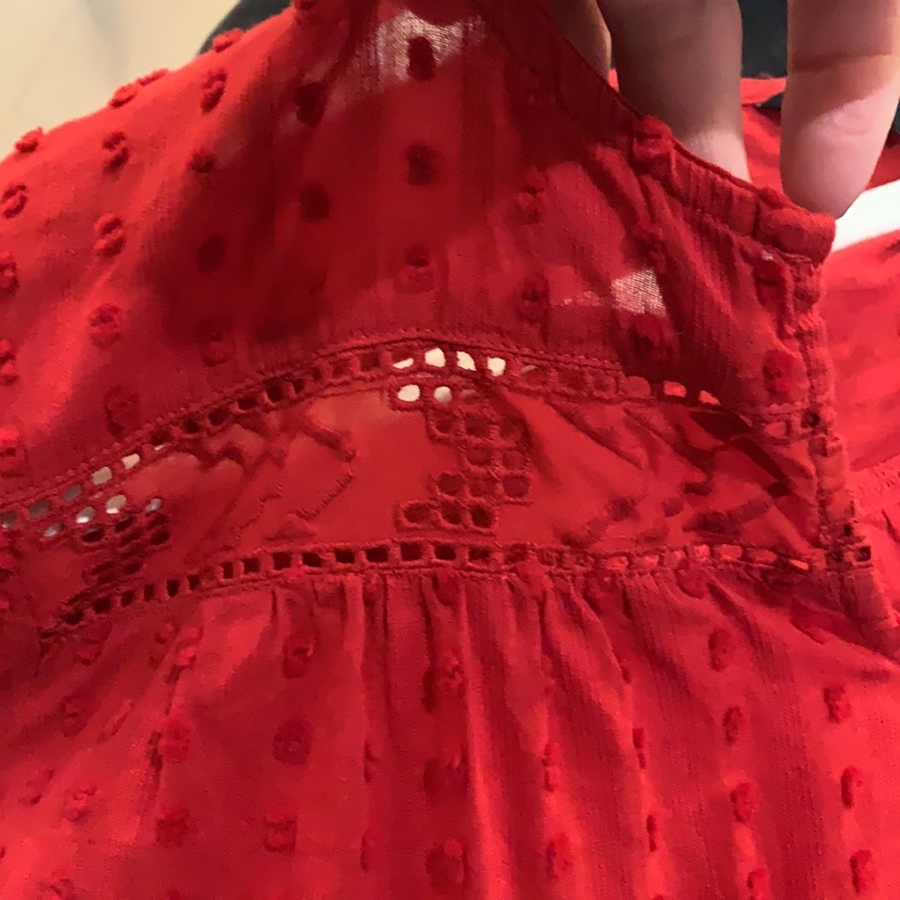 Banana Republic women’s long sleeve red blouse - Picture 4 of 5
